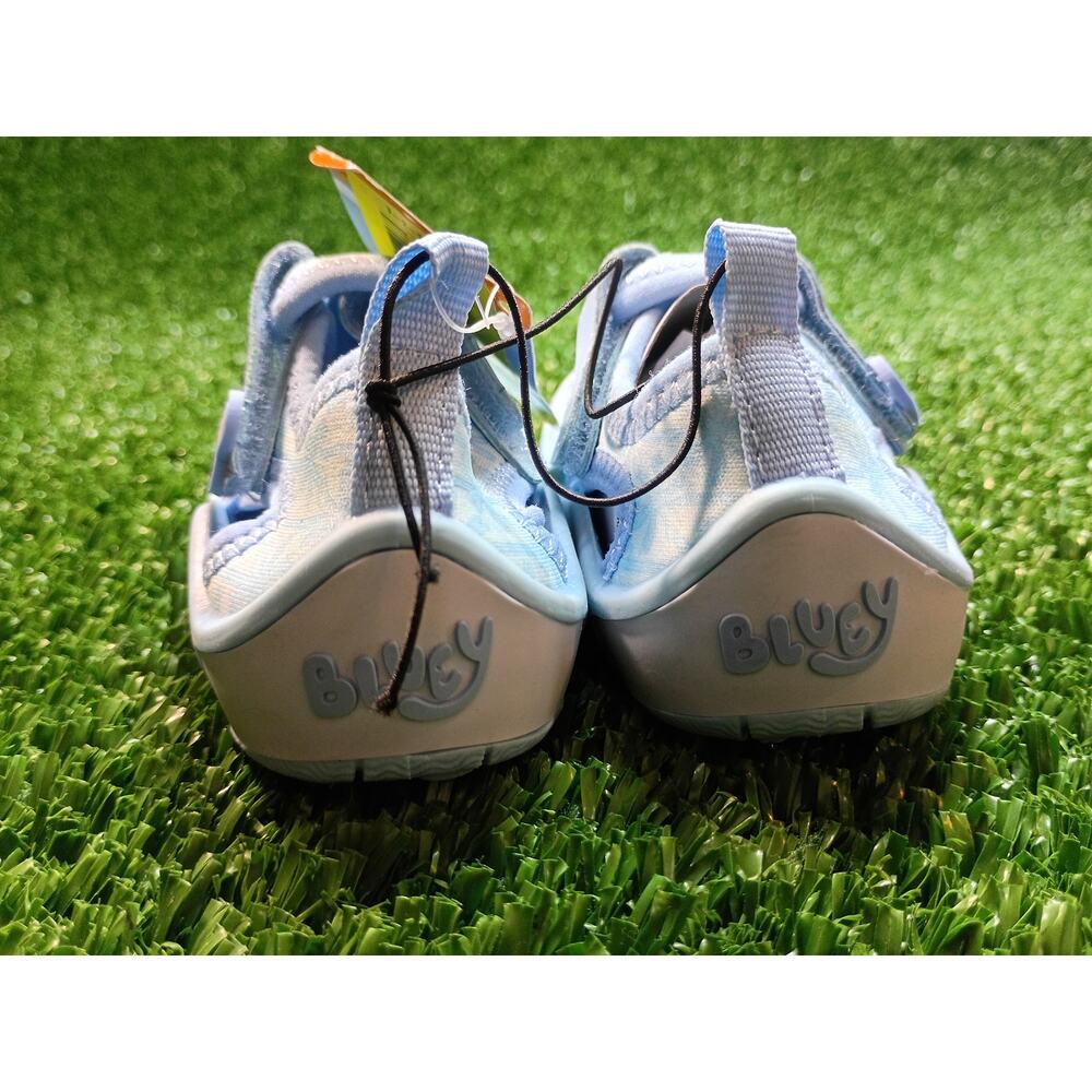 Bluey Toddler Boys Water Shoes - Size 5/6! - Picture 3 of 6